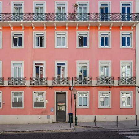 Design Flat, Luxury, 7 People, Pool & Garden Apartment Lisbon