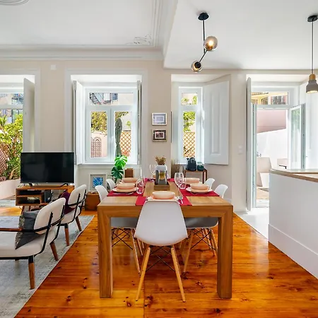 Апартаменты Design Flat, Luxury, 7 People, Pool Garden