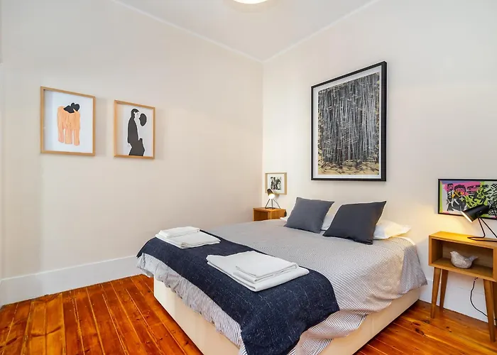 Design Flat, Luxury, 7 People, Pool Garden Apartment *